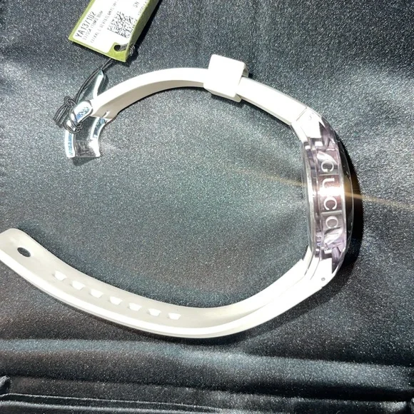 Gucci Sync Watch - Picture 8 of 8